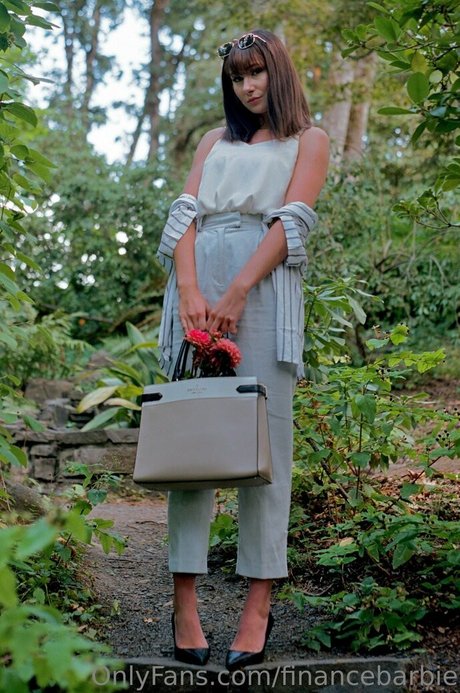 financebarbie nude star pic