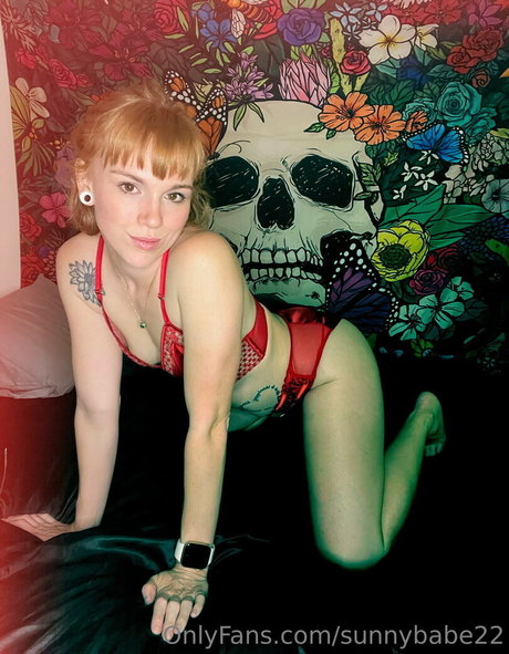 sunnybabe22 star free picture