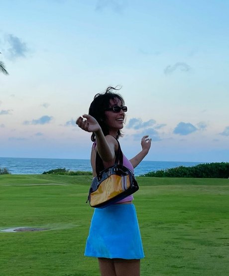 Emma Chamberlain best star pics