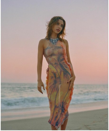 Emma Chamberlain best star photos