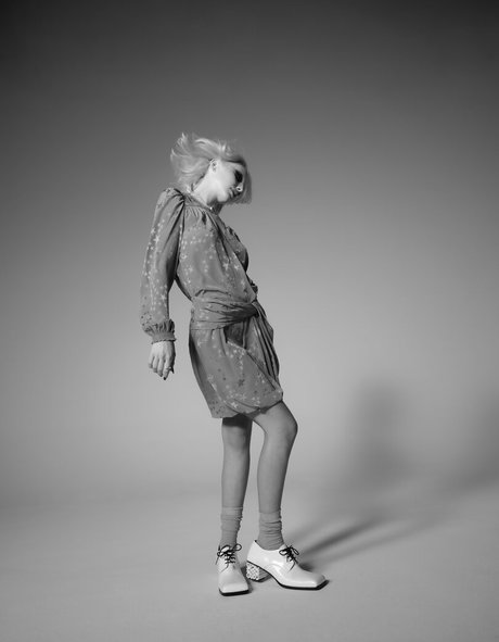 Emma Chamberlain star erotic galleries