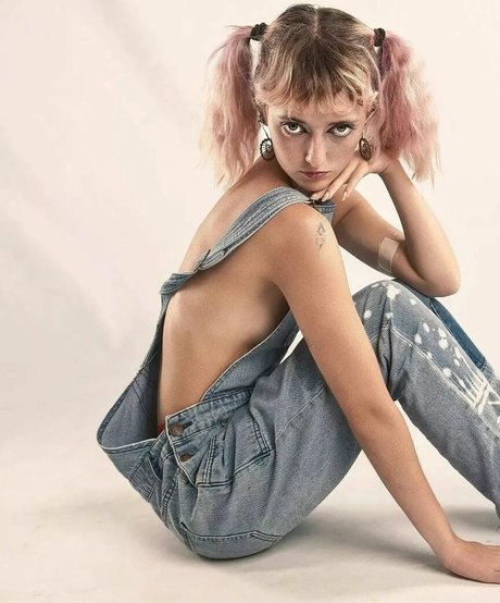 Jaime Bowring erotic star pictures