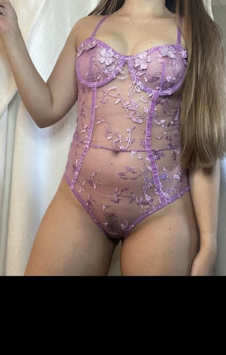 libbyposts sexy model img