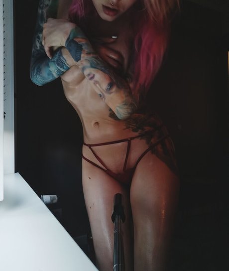 Lorelaye Profile pic