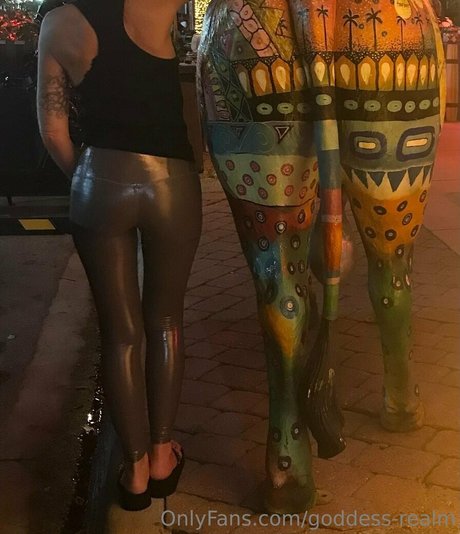 goddess realm pretty actress pic