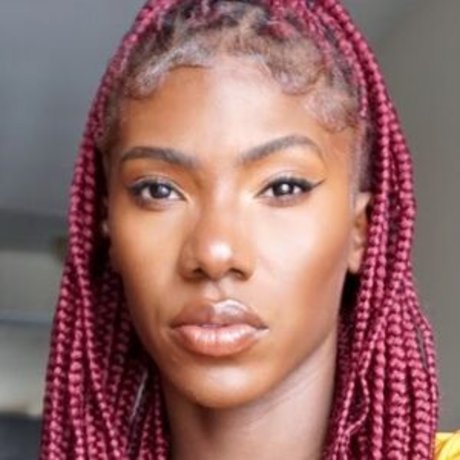 Yuenique exclusive actress pics