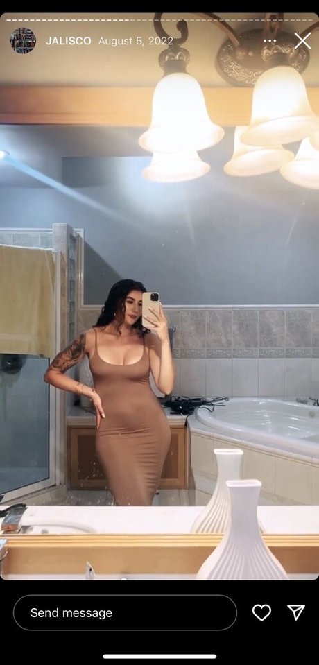 Itzel25_ sex star picture