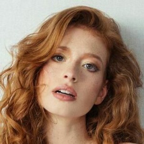 Sophie srm pretty pornstar picture