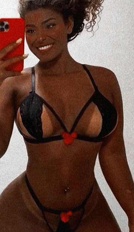 ynaraabb pornstar nice image