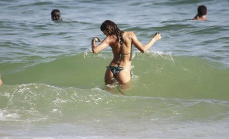 Grazi Massafera high quality actress photos