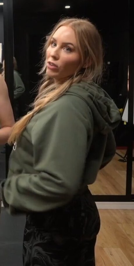 Nalopia adult model photos