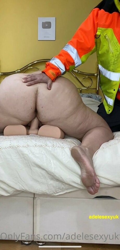 adelesexyukfree erotic model photos