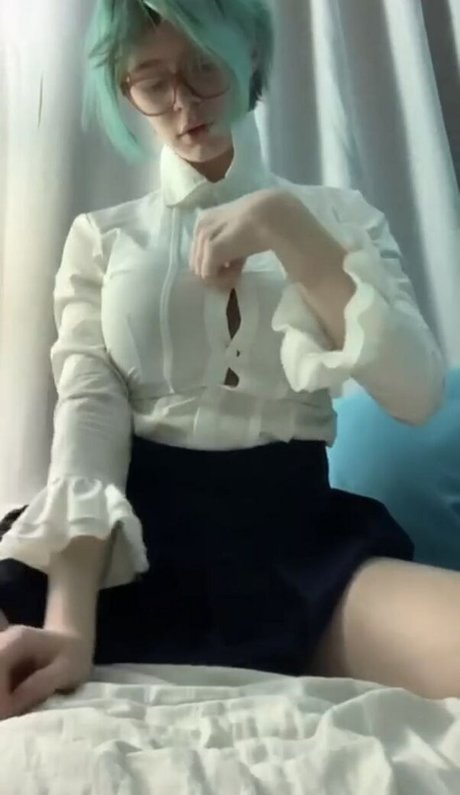 Realfrogg beautiful actress img