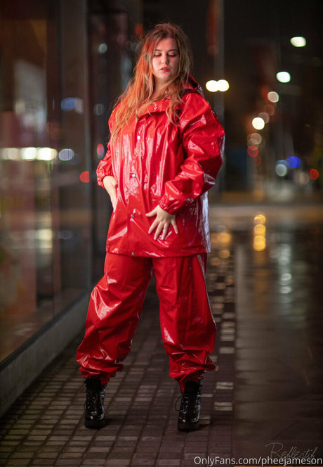 pheejameson top model photo