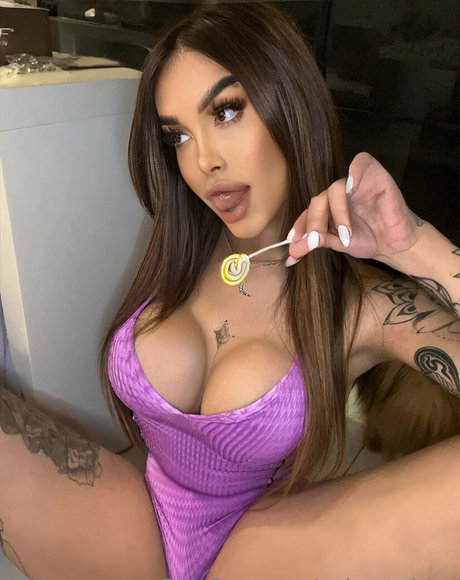 onlysaraluna perfect pornstar pictures