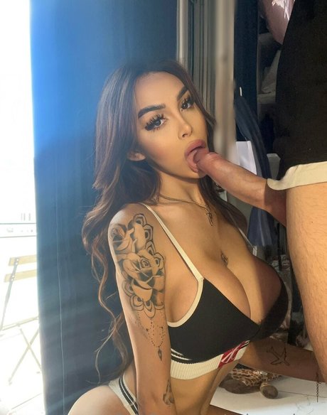 onlysaraluna pornstar art image