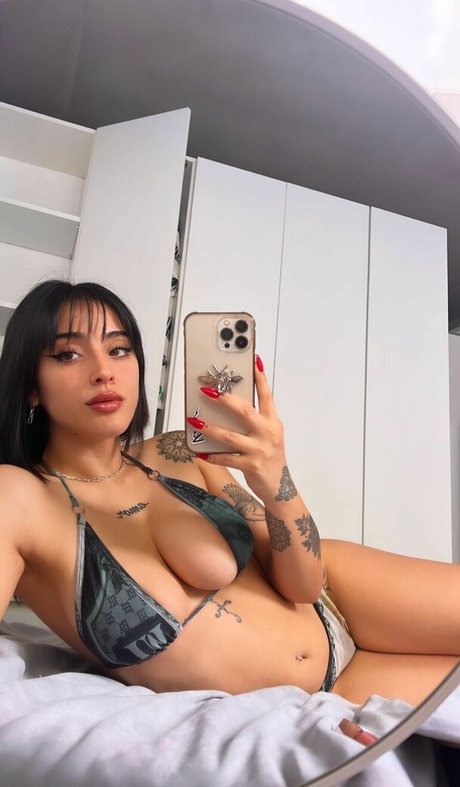 Belenegri model free pics