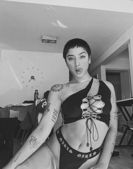 Belenegri pornstar exclusive img