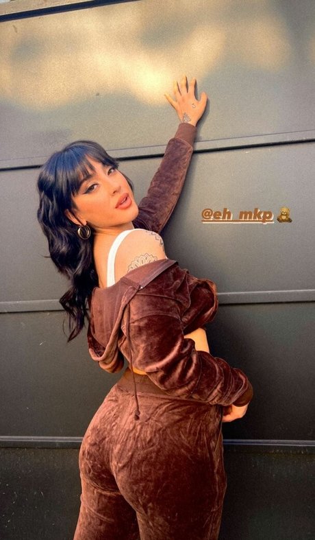 outdoor milf onlyfans hot sex photo