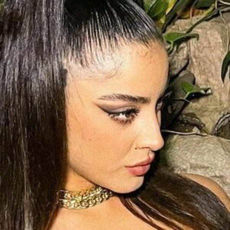 Belenegri model best images