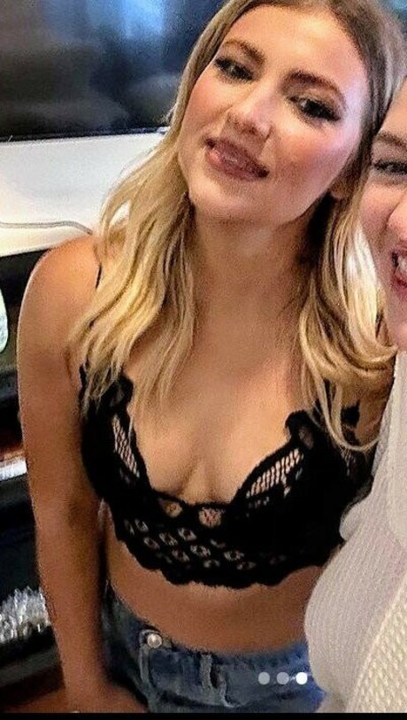 Annie Lederman hd pornstar galleries