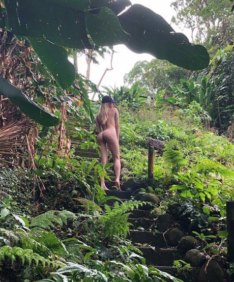 Nah Martins naked star photos