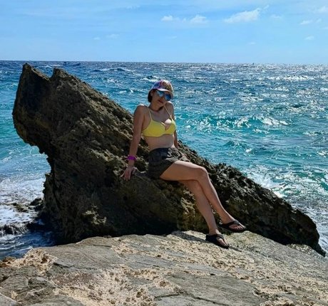 Nina Infinity adult star images