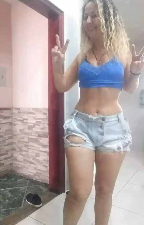 Soninha Coroa hd actress images