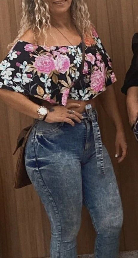 Soninha Coroa high quality actress images