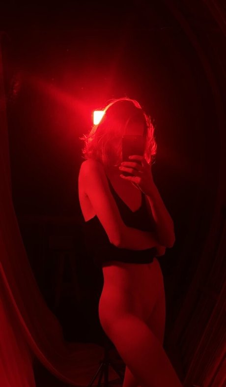 ivi ivinskaya nude model pics