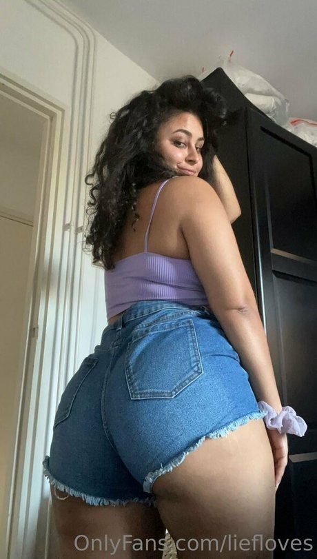 Liefloves model sexy images