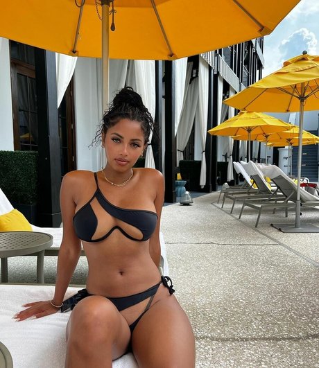 jonica model naked photos