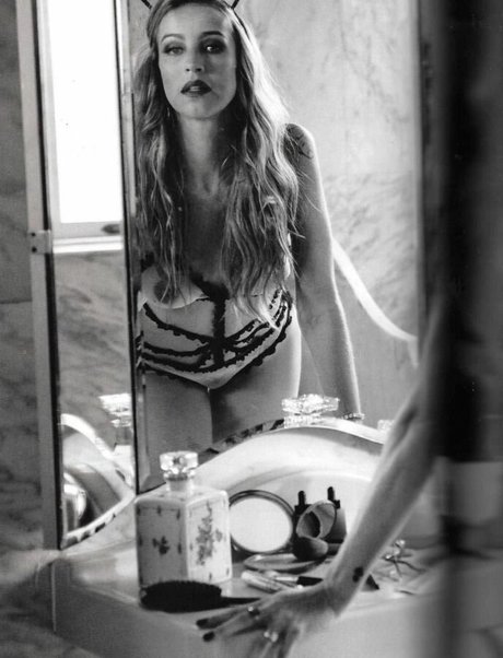 Luana Piovani best star galleries