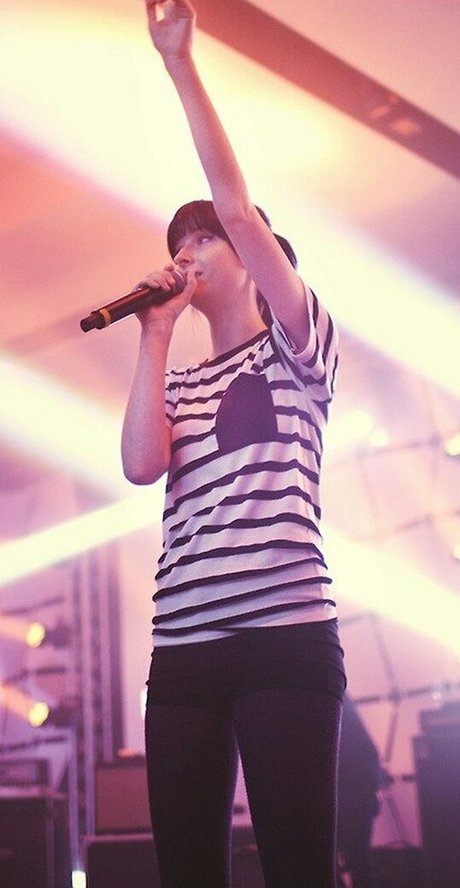 Tessa Violet top star picture