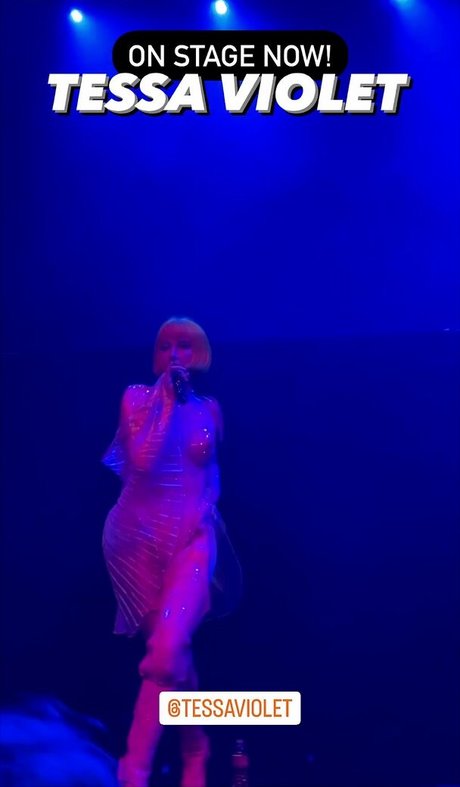 Tessa Violet nude model images