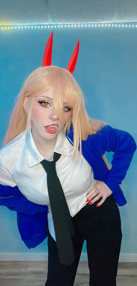 occultmage model pornographic pic