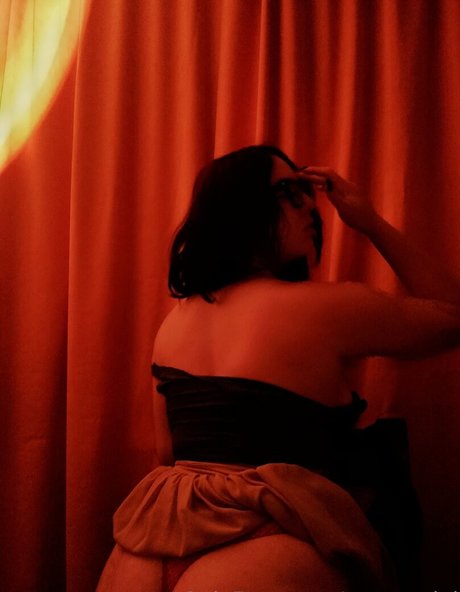 mermariel model adult picture