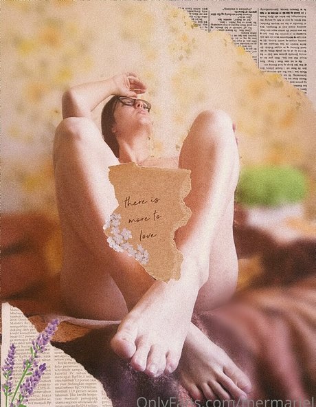 mermariel star naked archive