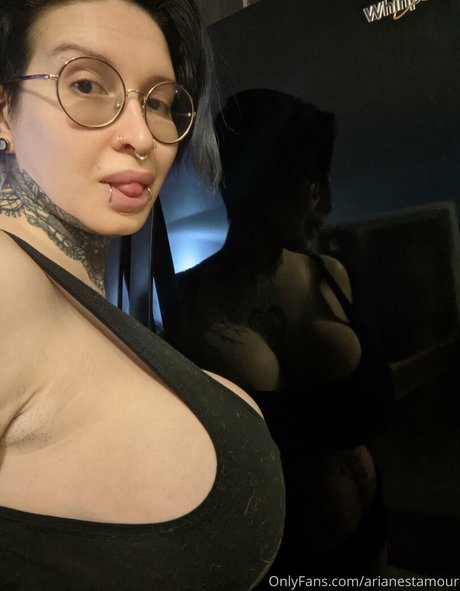 arianestamour beautiful pornstar pictures