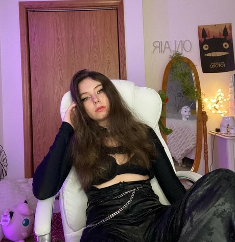 CruelRice star picture