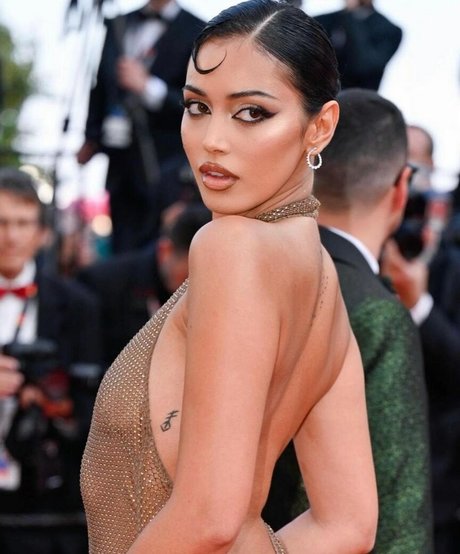 Wolfiecindy star photos