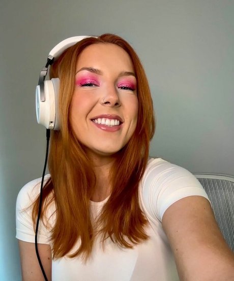 Tannar Eacott free star image