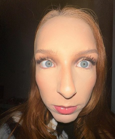 Tannar Eacott top actress image