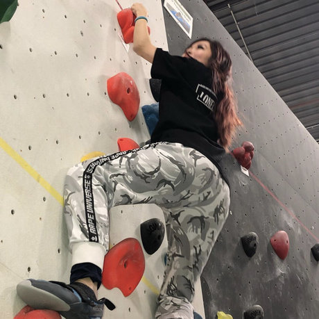 Fruitypoppin sexy actress photos