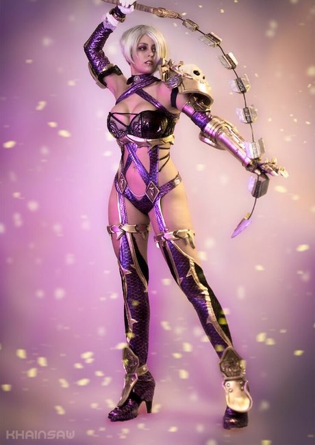 Khainsaw naked pornstar img