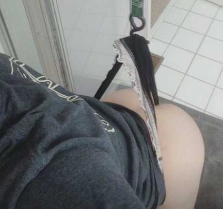 Covfefechan xxx model picture