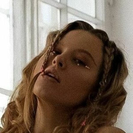 Blackdvamp model nice picture