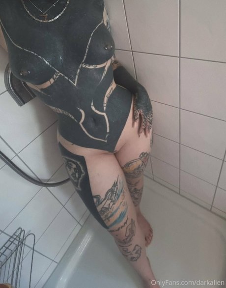 Imali3n pornstar art pics