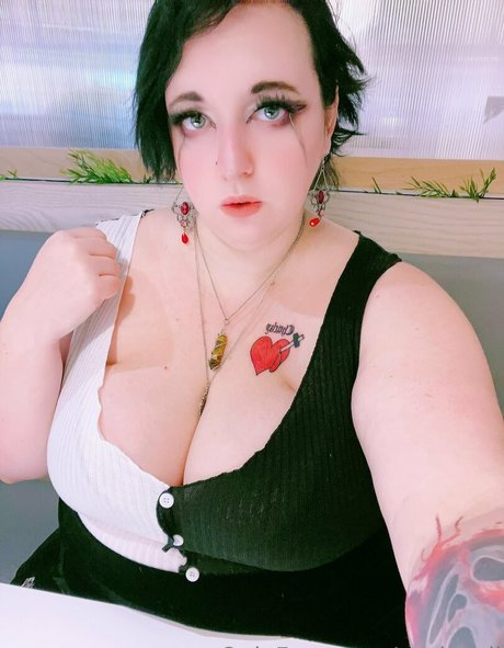 ccolosall sexy model image