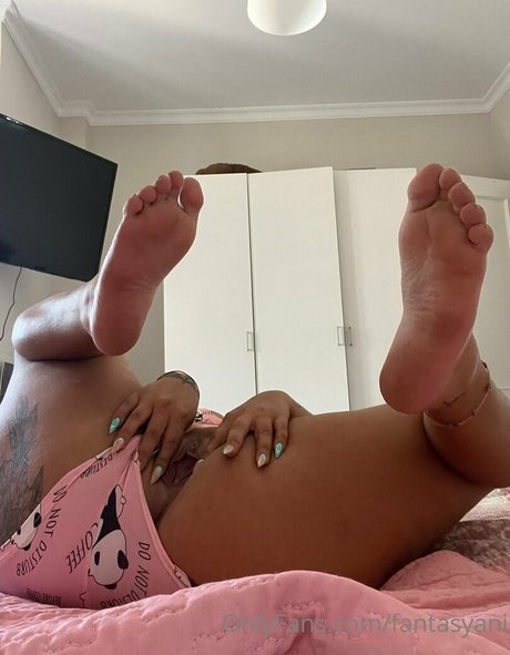 fantasyani free actress galleries